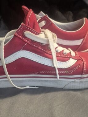Red Canvas Low-Top Sneakers with White Stripe